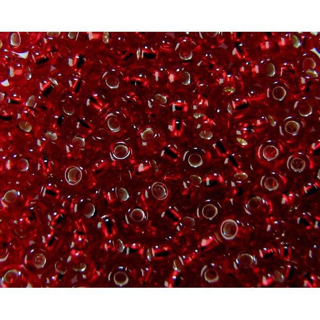 Čekiškas biseris Transparent raudonas su sid. šerdim(97090) 10/0 50g