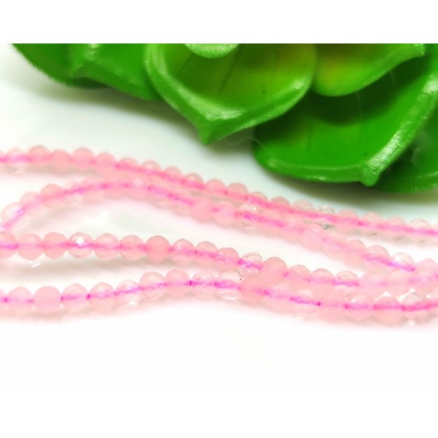 Rožinis kvarcas apvalus facetuotas 2mm, juosta