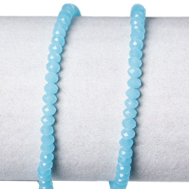 Karoliukas facetuotas apvalus briaunuotas ~¨4mm melsvas, juosta